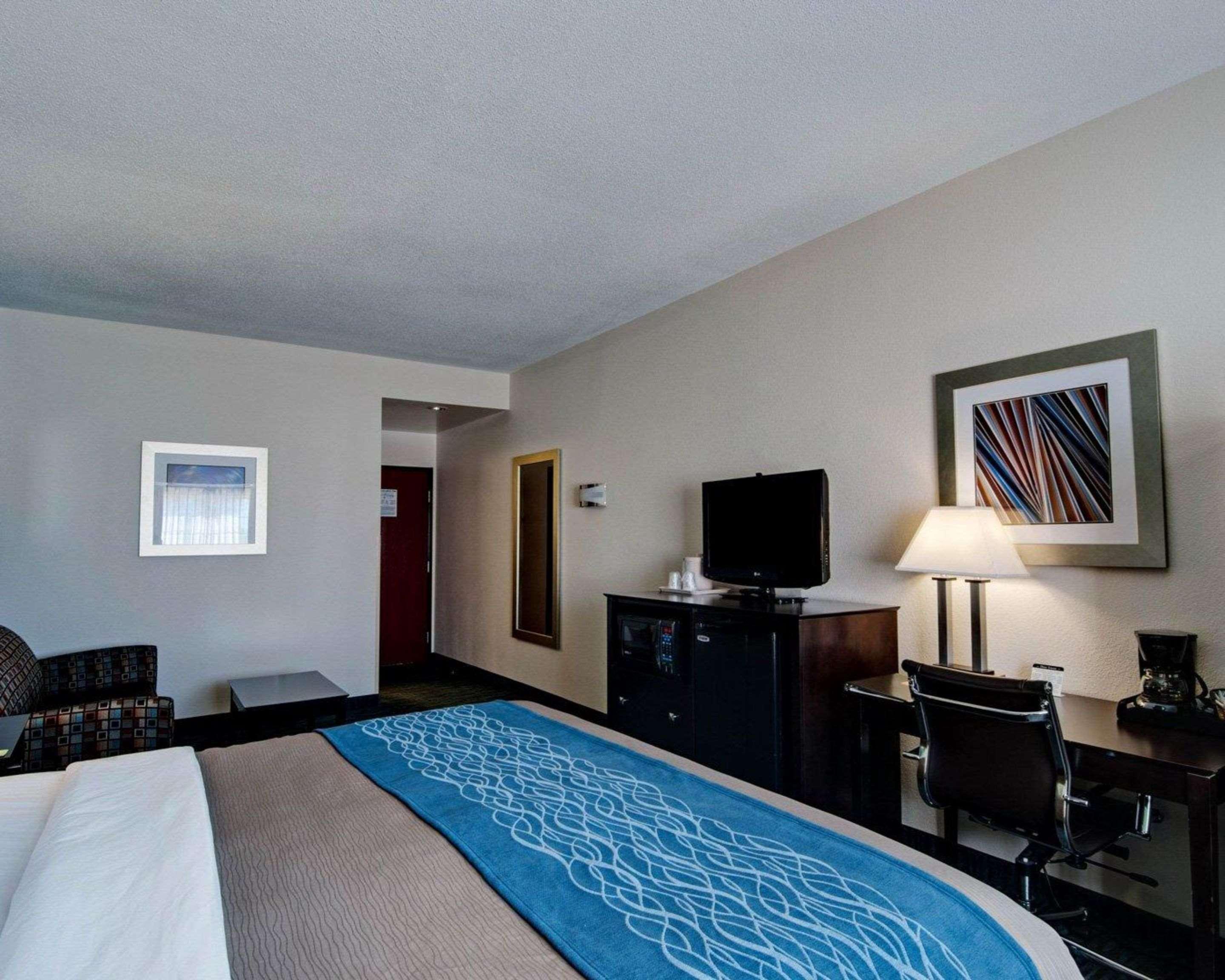 Comfort Inn מאונט איירי מראה חיצוני תמונה
