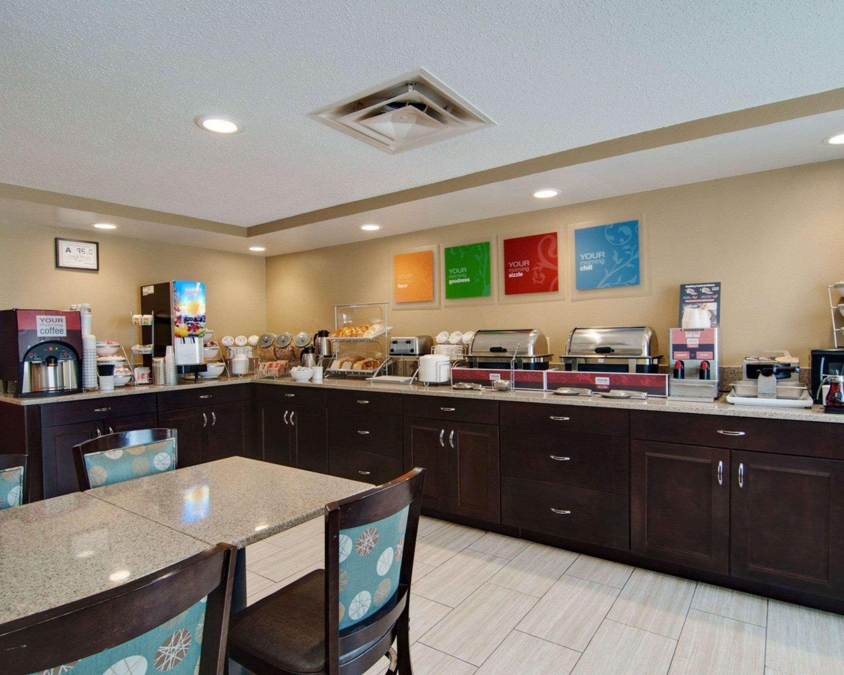 Comfort Inn מאונט איירי מראה חיצוני תמונה