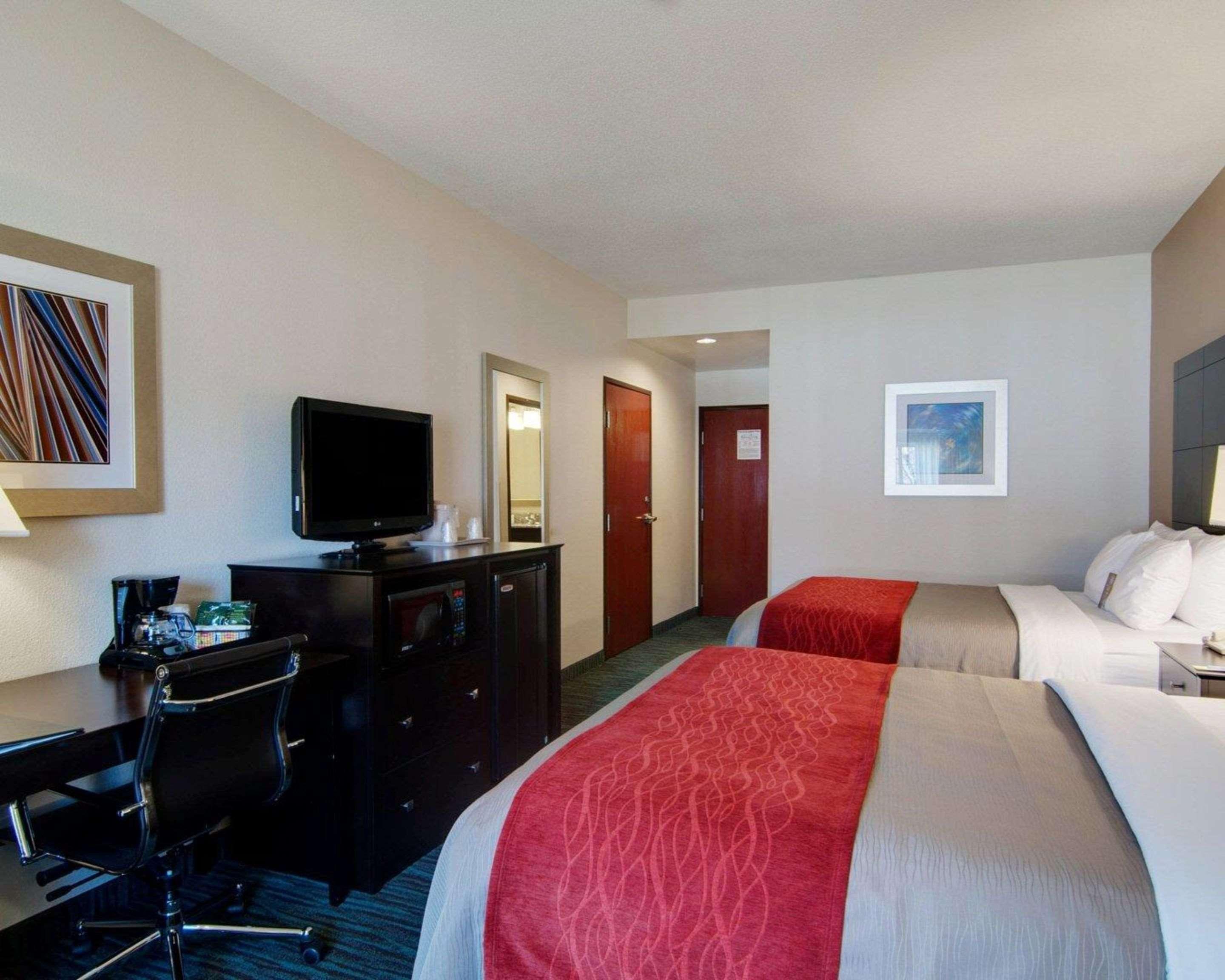 Comfort Inn מאונט איירי מראה חיצוני תמונה