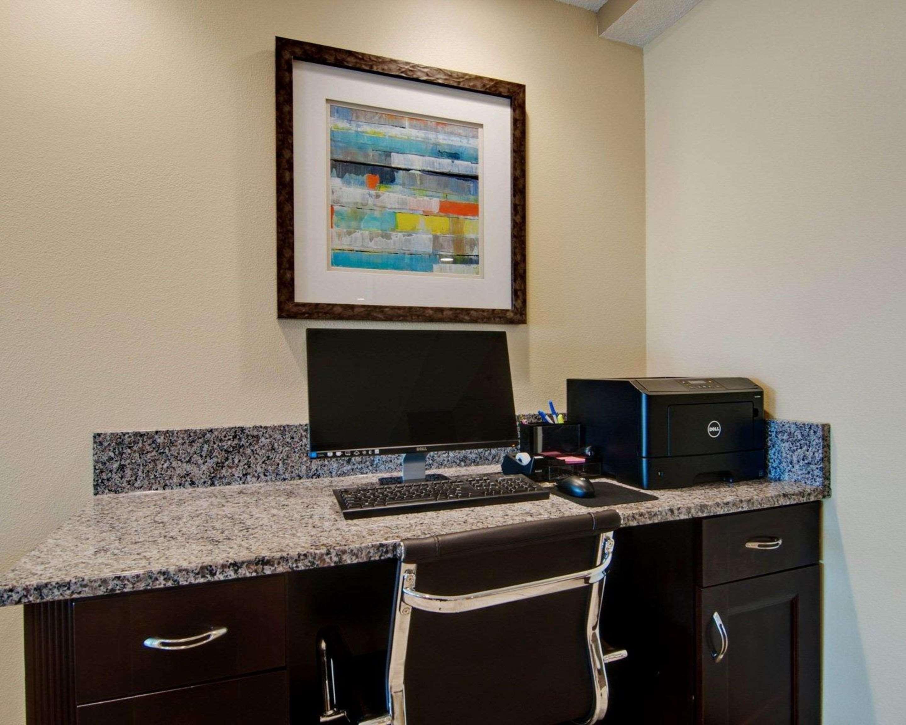 Comfort Inn מאונט איירי מראה חיצוני תמונה